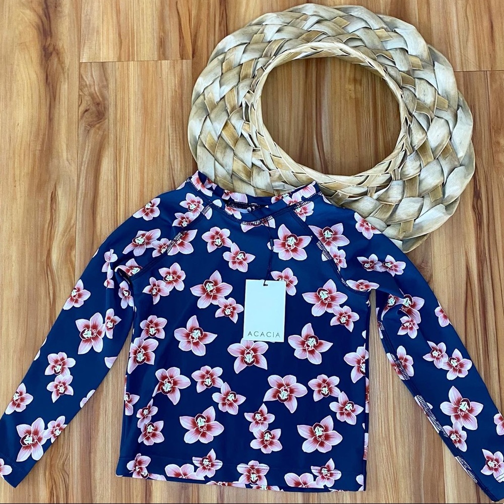 Acacia Swimwear Kids Lanikai Rashguard in Isle • BNWT, size Medium •
